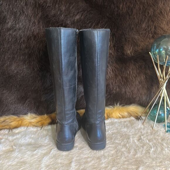 Collection by Clark’s 7.5 (3275) - Picture 5 of 8